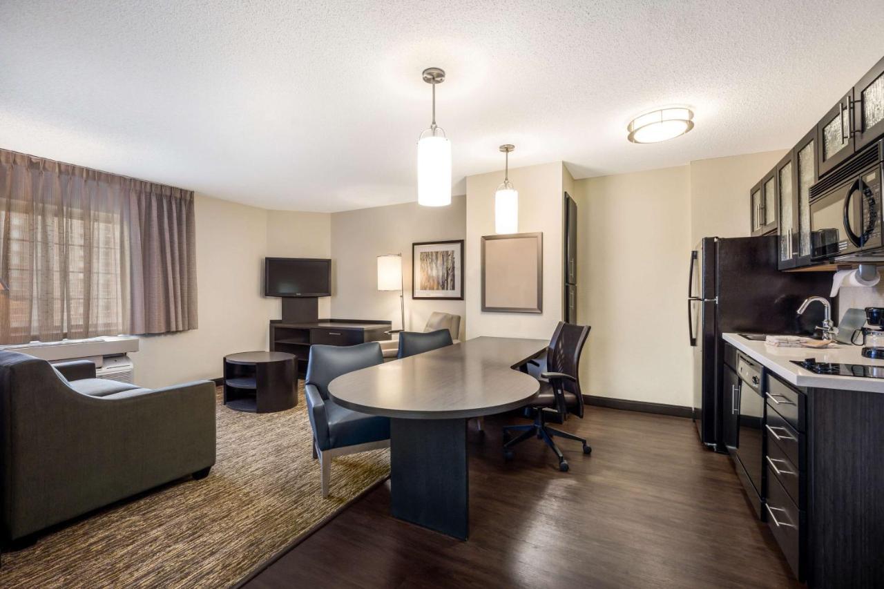 Sonesta Simply Suites Oklahoma City Airport Extérieur photo